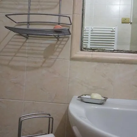 Nonnaninna Panzió San Floro
