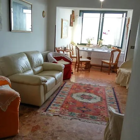 Nonnaninna Panzió 4*